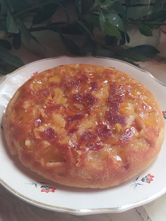 Una foto de Tarta de manzana fácil y rápida en sartén
