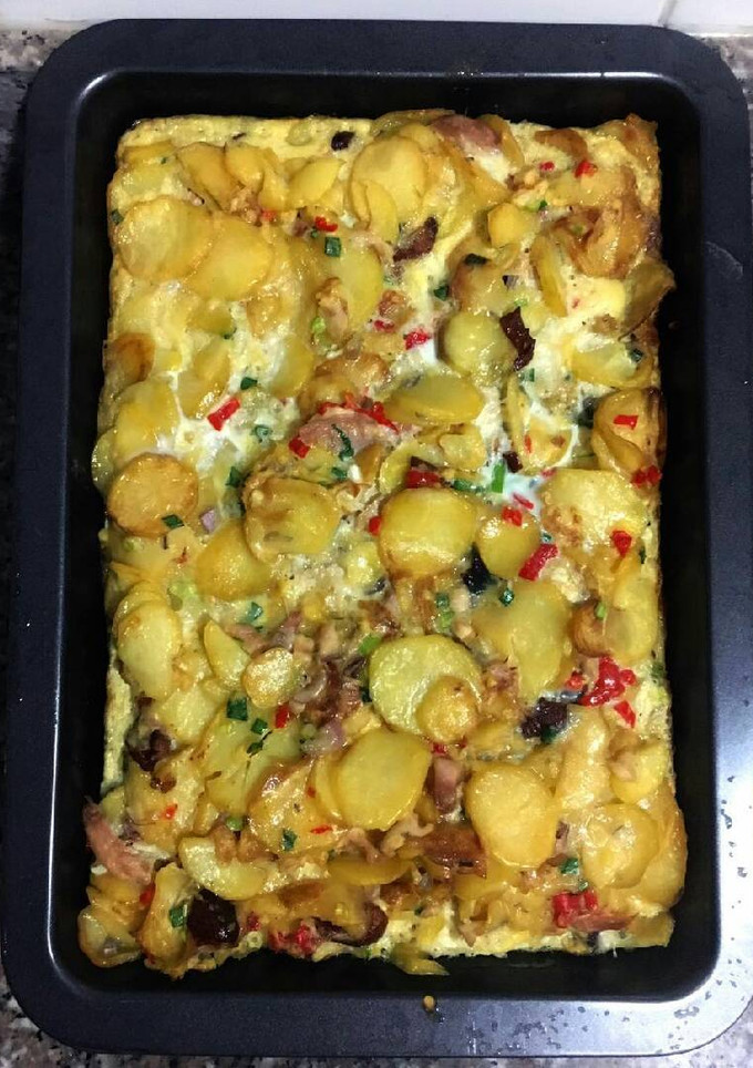 A picture of Grubs Smoked Chicken Tortillas.
