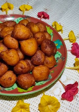 তালের বড়া (Taaler Bora recipe in Bengali) রেসিপির প্রধান ছবি