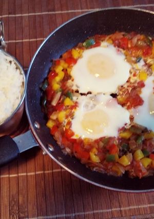 A picture of Egg drop curry.