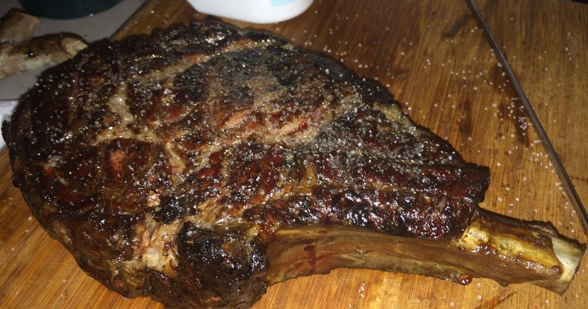 Rib Eye Con Hueso (Cowboy Rib Eye) Receta de Pablo Rishmawi - Cookpad