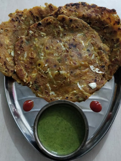 कोबी पराठा (kobi paratha recipe in marathi) रेसिपी चे मुख्य फोटो