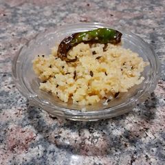 A picture of Namkeen maheri / salty curd porridge.