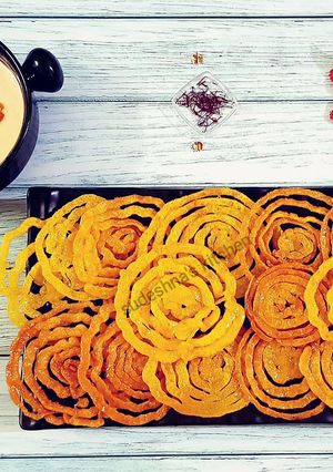 A picture of Hot Jalebis.