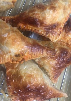 Foto resep Pastry isi Rendang Ayam