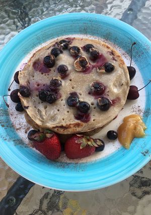 Una foto de Panqueques veganos plátano/arándanos
