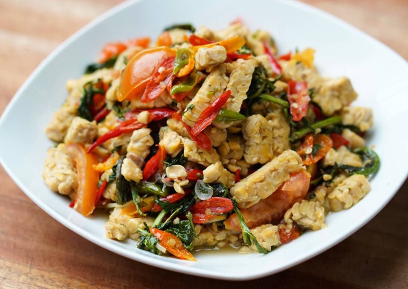 Tumis Pakis Tempe Pedas