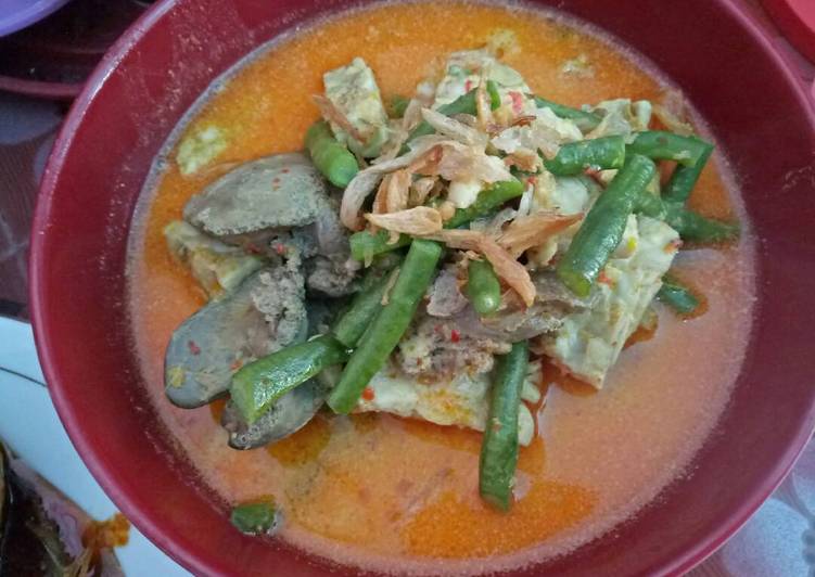 Bagaimana Membuat Gulai ati ayam, kacang panjang dan tempe yang Sempurna
