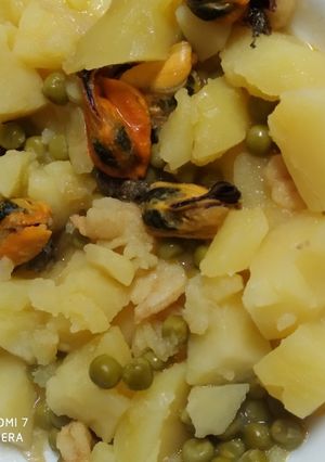 Una foto de Patatas a la marinera