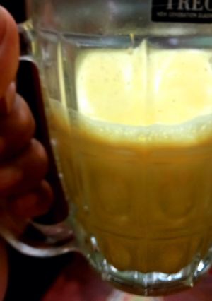 हल्दी दूध (haldi doodh recipe in Hindi) रेसिपी मुख्य फोटो