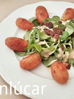 Una foto de Croquetas de jamón serrano