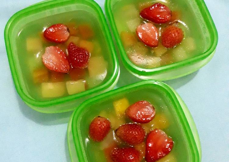 Puding buah nutrijel sederhana