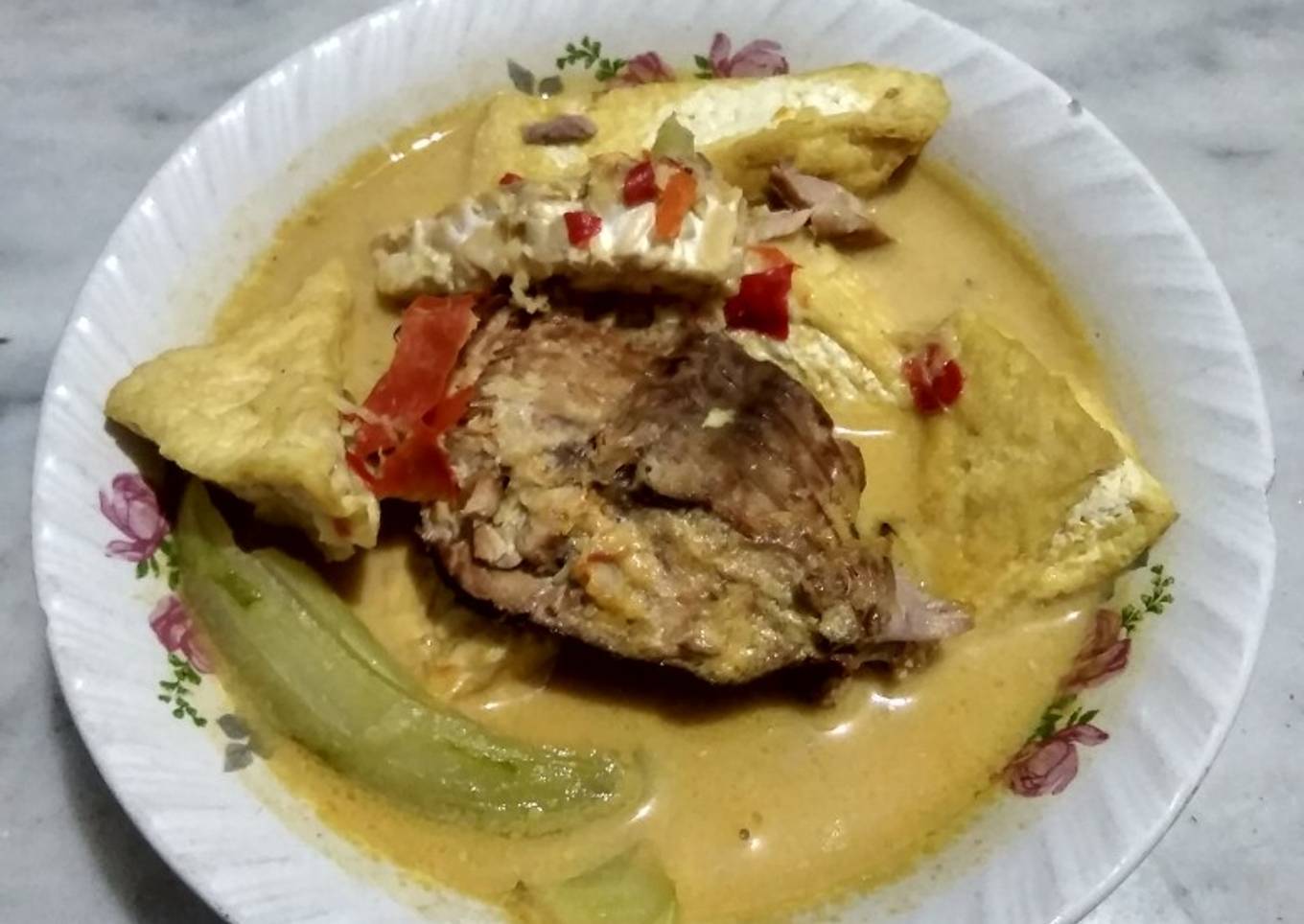 Mangut Ikan 3T (Tahu,Tempe,Timun)