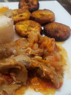Una foto de Mollejas de pollo en salsa