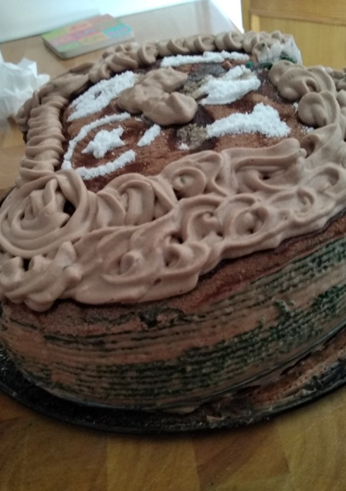 Una foto de Tarta de plátano y relleno Kinder