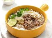 Gambar rice noodles pho