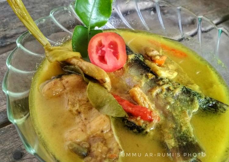 Ikan Patin Kuah Bumbu Kuning