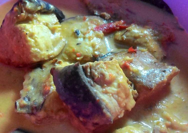 11 Resep: Mangut Ikan Mangiwang yang Lezat Sekali!