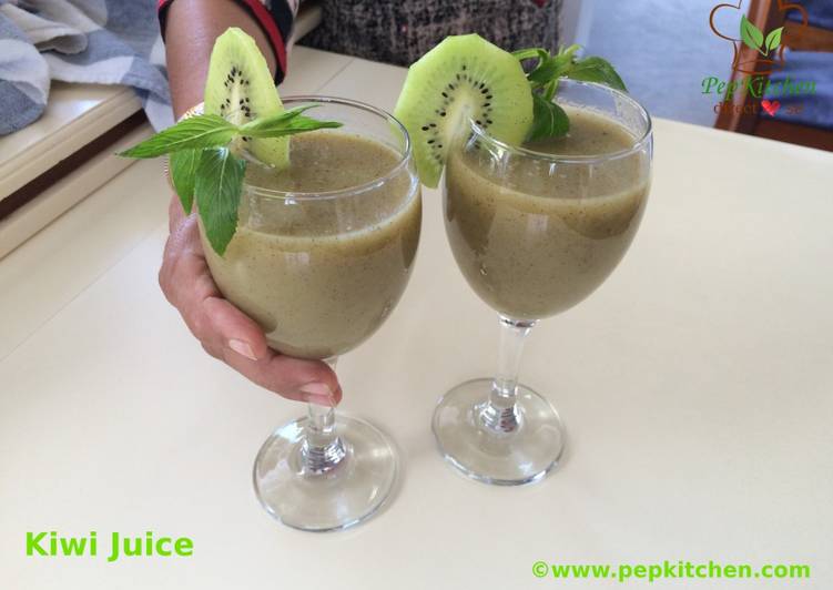 Simple Way to Make Speedy Kiwi Juice