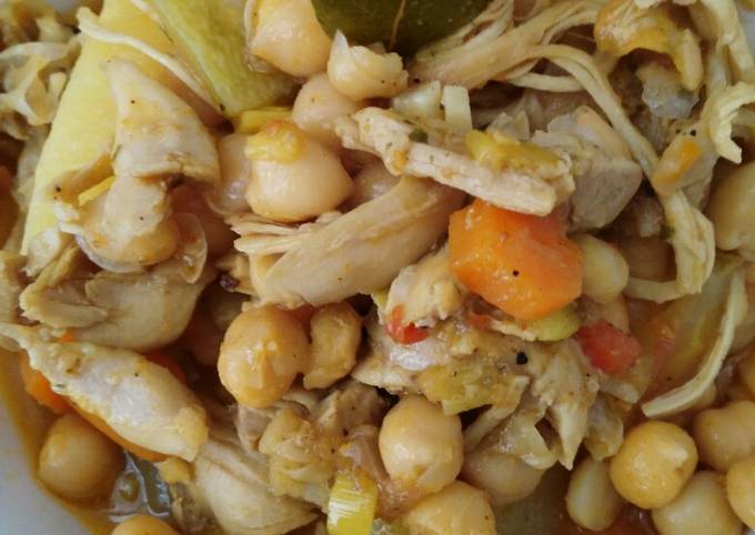 Ropa vieja con discount garbanzos