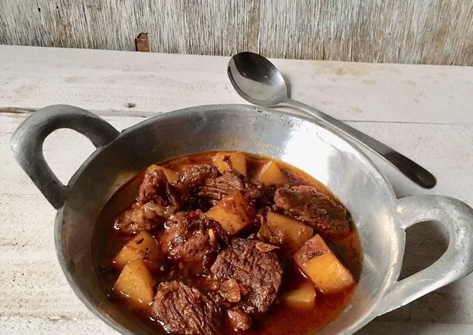 Semur Daging Sapi Kentang