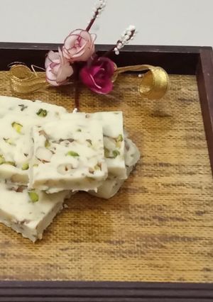 A picture of White Chocolate Fudge !.