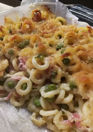 Foto di Anelletti siciliani al forno con piselli e prosciutto cotto
