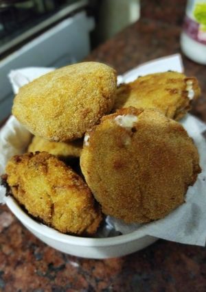 Una foto de Croquetas de jamón crudo y queso!!