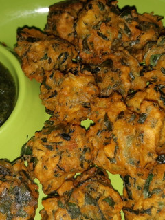 मेथी भजिया (methi bhajiya recipe in Hindi) रेसिपी मुख्य फोटो