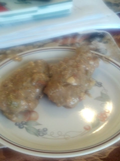 A picture of Smothered beef cutlets.
