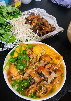 Hình của món Bún cá riêu chua ngon nhức nách.
