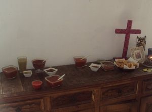 Una foto de Salas picantes con tequila para el pozole (Tres)