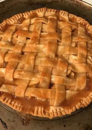एप्पल पाई (apple pie recipe in Hinid) रेसिपी मुख्य फोटो
