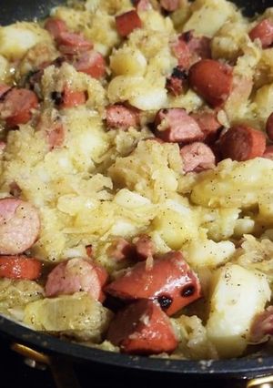 A picture of Kris’ sauerkraut hot dogs & potatoes.