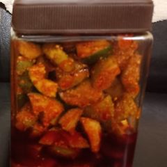 A picture of Mango spicy pickle.