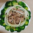 Nạc thăn xào bông cải