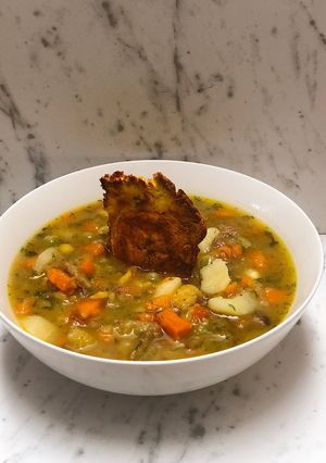 Una foto de Sopa de patacón para principiantes 😜