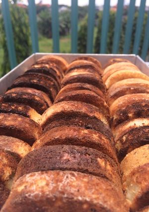 A picture of Pancong Cake.