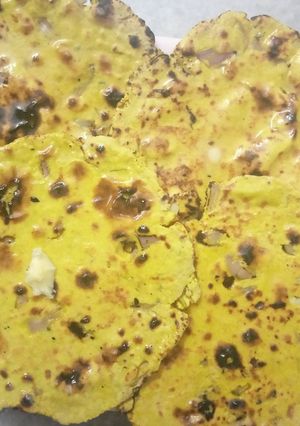 मिस्सी रोटी (missy roti recipe in Hindi) रेसिपी मुख्य फोटो