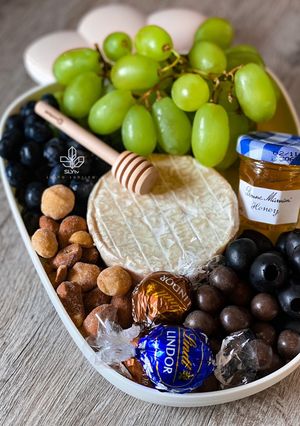 Gambar Brie Cheese Platter DIY Bajet