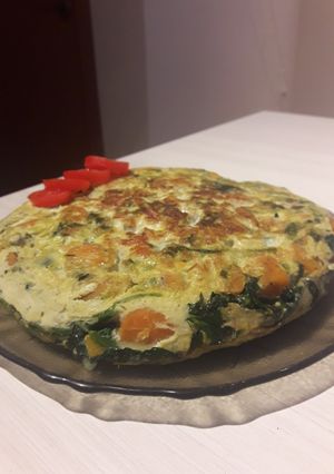 Una foto de Tortilla de espinaca cargada