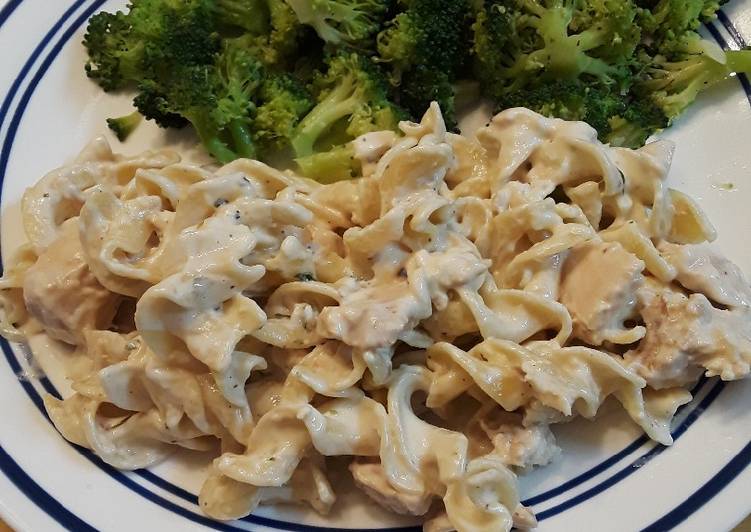 Recipe of Speedy Tuna Alfredo