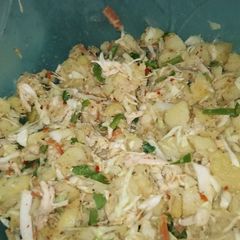 A picture of Multi purpose chicken cheese potato filling.