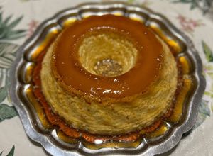 Una foto de Flan casero simple y rico, no falla