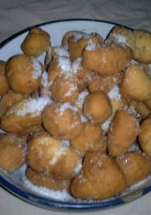 Una foto de Deliciosos bunuelos de anís o naranja o limón