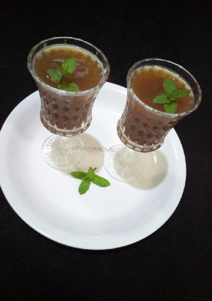 A picture of Ardeb (tamarind drink) 🍷.