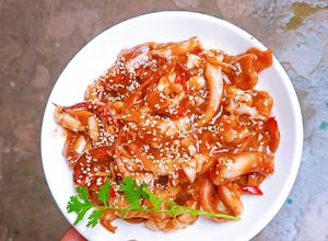 Hình của món Râu mực sốt me.