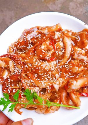 Hình của món Râu mực sốt me.