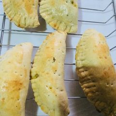 A picture of Baked Meat pie.