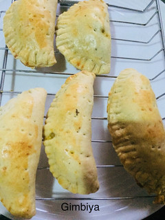 A picture of Baked Meat pie.
